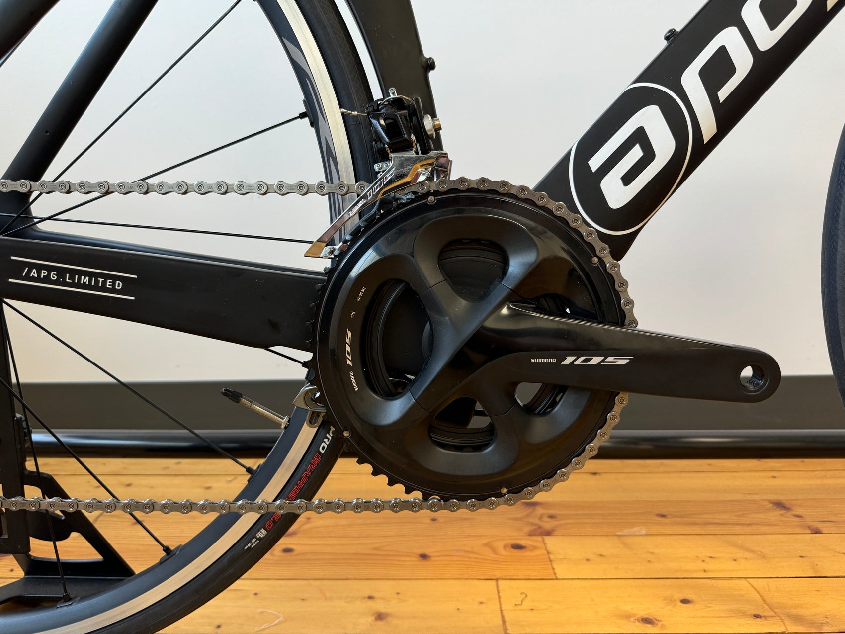 Velo TEAM PURSUIT APOGEE Contre la montre